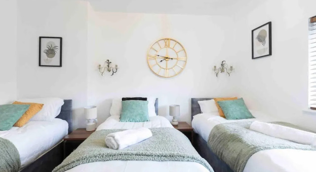Leeds Luxury 3-bedroom Retreat
