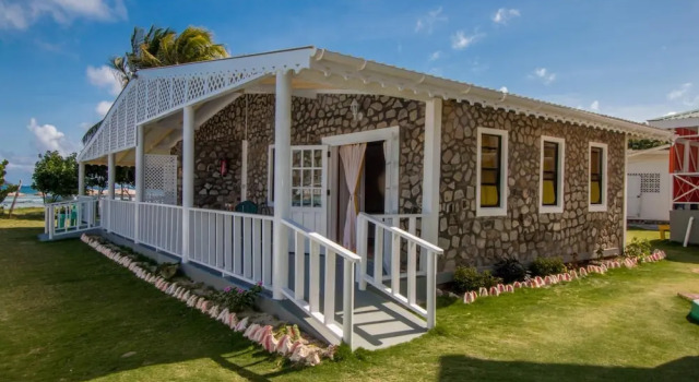 Kings Landing Hotel, Réserver Hôtel Clifton Saint-Vincent-et-les Grenadines