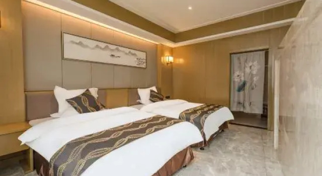 Люкс Deluxe Zhenyuan Times Zhenyuan No.1 Hotel