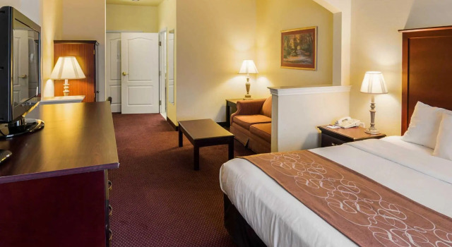 Номер Standard Comfort Suites Texarkana Texas
