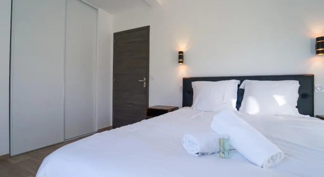 Appartement pour 4 personnes avec tennis de copropriété