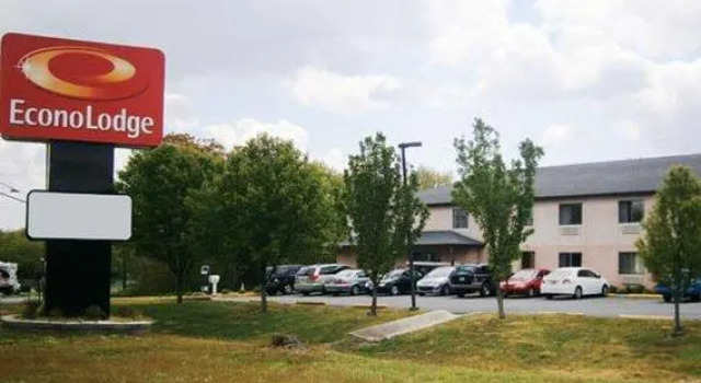 Четырёхместный номер Standard Red Roof Inn & Suites Vineland - Buena