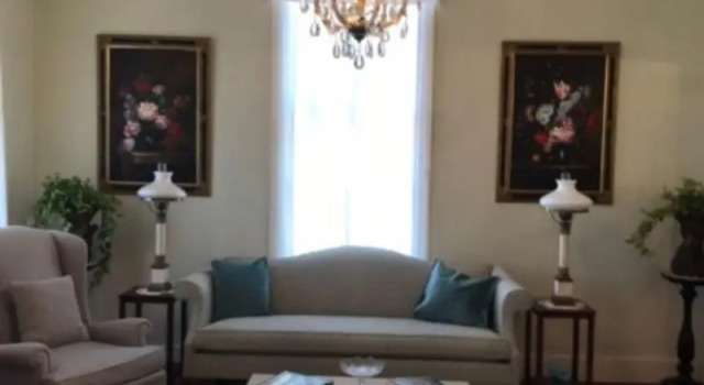 Riverboat Bed & Breakfast