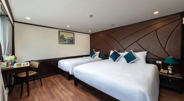 Номер Deluxe Santa Maria Cruises Halong Bay