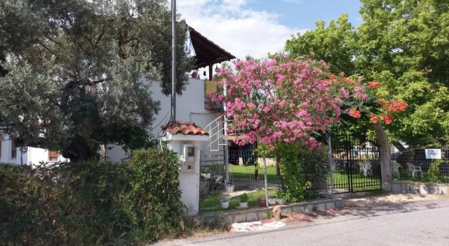 Invest In Rest, Book Apartment Vourvourou 