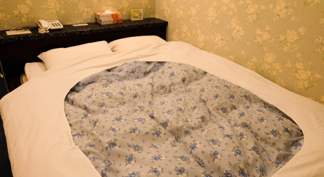 Hotel Ikebukuro Sauna & Capsule - Men Only Tokyo, Забронировать Отель Остров Осима Токио, рядом с Theater Green