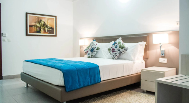 Conciergerie Hotel White House, Boek Hotel Hotels in Abidjan met ontbijt, Ontbijt