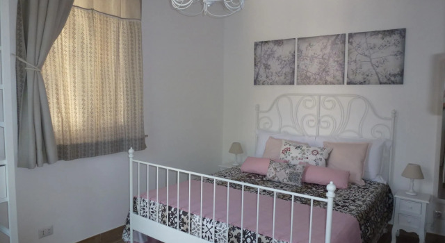 Dafni - Shabby Chic Guesthouse, Забронировать Отель Отели Долины Ното 3 звезды, 3*