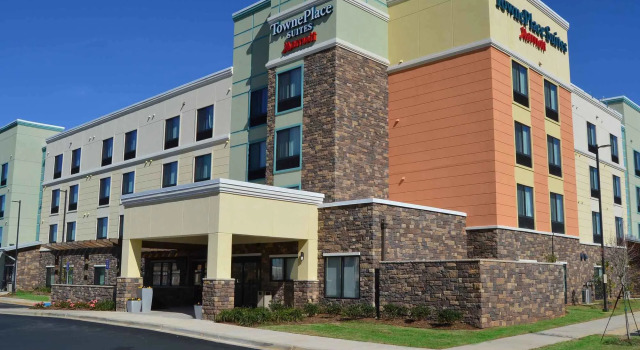TownePlace Suites by Marriott Alexandria, Забронировать Отель Отели Александрии с бассейном, рядом с CHRISTUS St. Frances Cabrini Hospital, Бассейн