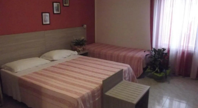 Трёхместный номер Standard Piccadilly