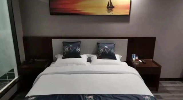 Shell Fuyang South Bus Station Wanda Plaza Hotel, Book Hotel Fuyang Anhui