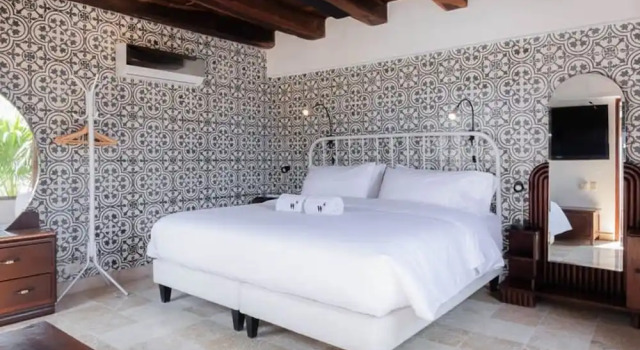 Коттедж w Vibrant House 5BR w Pool n AC in Cartagena