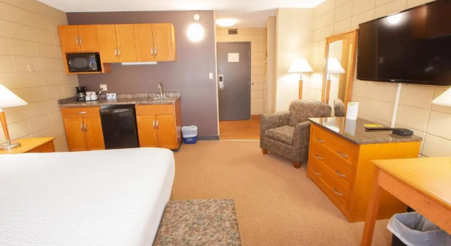 Двухместный номер Deluxe Neighbourhood Inn Hotels in Bonnyville