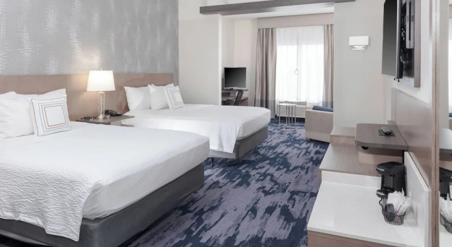 Люкс Fairfield Inn & Suites Charlotte Pineville