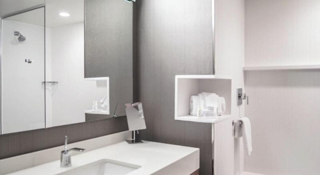 Четырёхместный номер Standard Courtyard by Marriott Lenox Berkshires