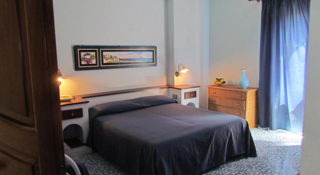 Pietra Pomice Hotel, Book Hotel Hotels in Sicily with Parking, Parking