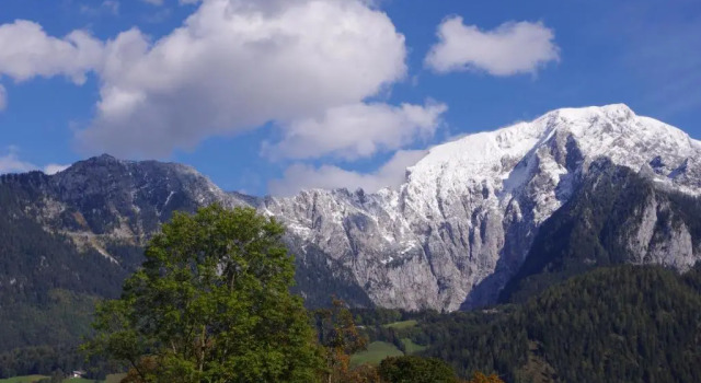 Ferienwohnung Haus Alpenrebe, Varaa Huoneisto Hotellit Baijeri pysäköinnillä, Pysäköinti