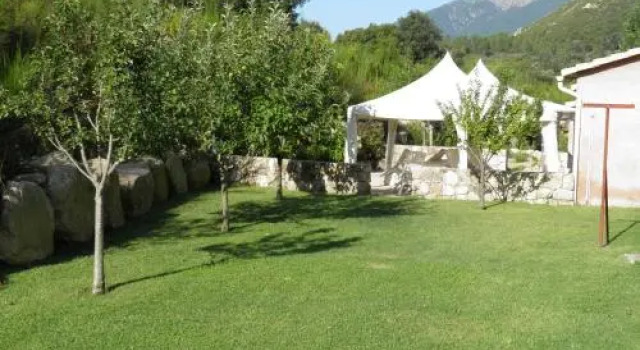 l'Ogliastru, Varaa Hotelli  