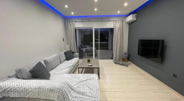 Luxury 3 bedroom apartment in Kiato center, Rezervovat Apartmán Kiato 