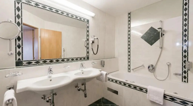 Люкс Hotel Olympia
