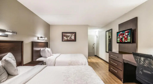 Четырёхместный номер Deluxe Red Roof Inn PLUS+ Boston - Woburn/ Burlington