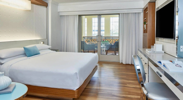 Двухместный номер Standard Renaissance Charlotte SouthPark Hotel