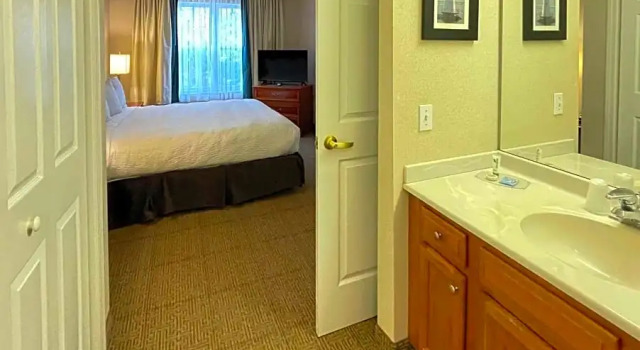 Двухместный люкс Smart Suites on the Hill
