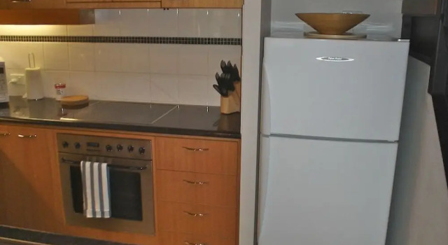 Апартаменты City West Accommodation