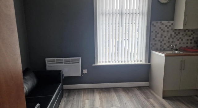 Impeccable 3-bed Apartment in Bradford to Explore, Varaa Huoneisto Asunnot kohteessa Merseyside, Huoneisto