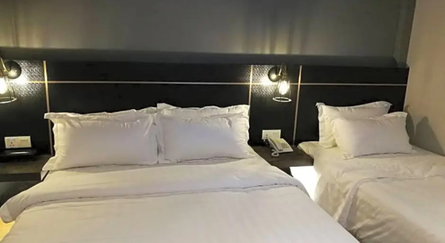 Трёхместный номер Deluxe Riverside Boutique Hotel
