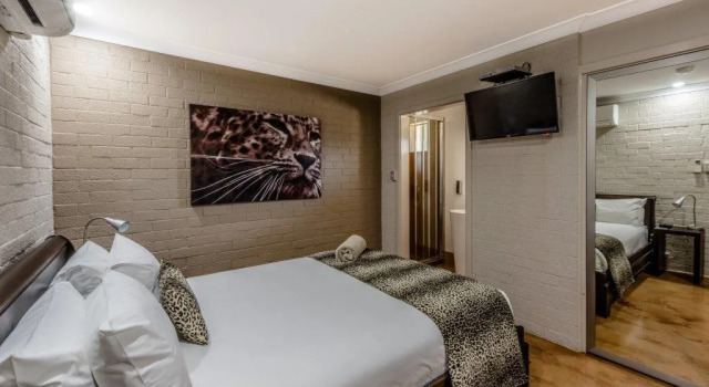 Zebras Guest House Geraldton, Забронировать Гостевой дом Джералдтон Mid West