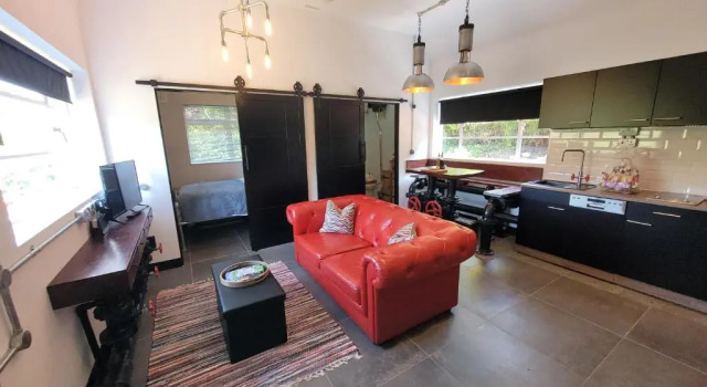The Old Pumping Station, Broseley, Ironbridge Gorge, Rezervasyon Otel Ironbridge otoparklı oteller, Otopark
