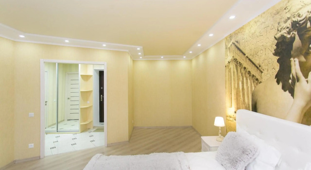 APARTlUX
