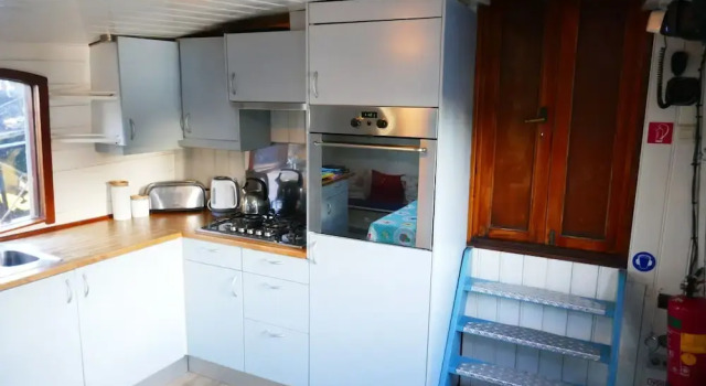 Апартаменты Boat-Apartment Rotterdam Fokkelina