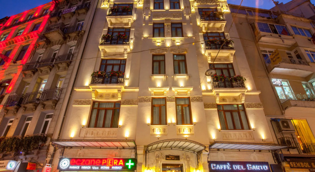 Hotel Pera Parma