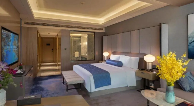 Wyndham Grand Plaza Royale Ever Bright Changxing, Buchen Sie Hotel SPA-Hotels in Changxing, SPA