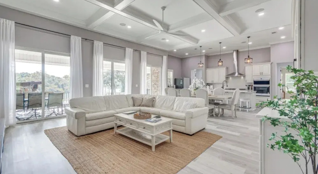 Waterfront Retreat w/ Outdoor Oasis in Pensacola, Foglalás Nyaraló West Pensacola Egyesült Államok