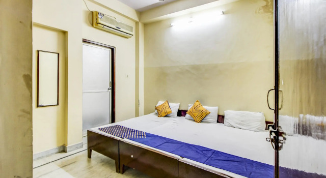 SPOT ON 42770 Hotel Govindam Palace