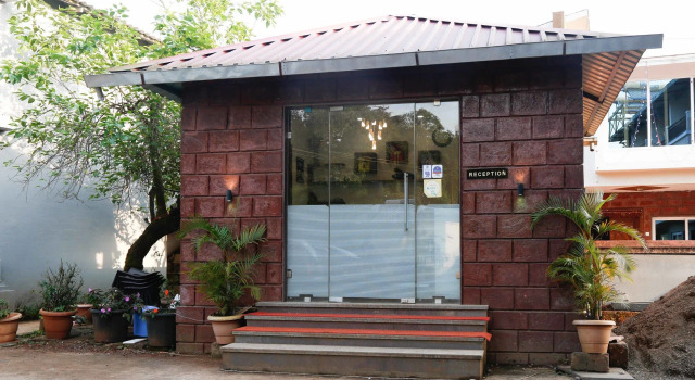 Treebo JP Cottage with Swimming Pool