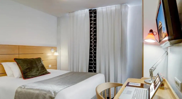 Одноместный номер Standard Hotel Lorette - Astotel