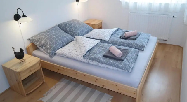 Aramis 3 Apartments, Book Lejlighed Hoteller i Western Transdanubia med parkering, Parkering