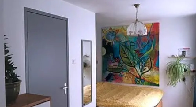 Private studio room in De Pijp, Забронировать Отель Амстердам 