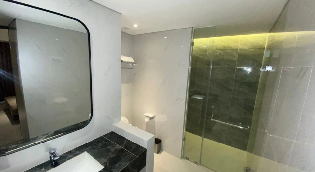 Twin Junior Suite Grand Whiz Hotel Praxis Surabaya