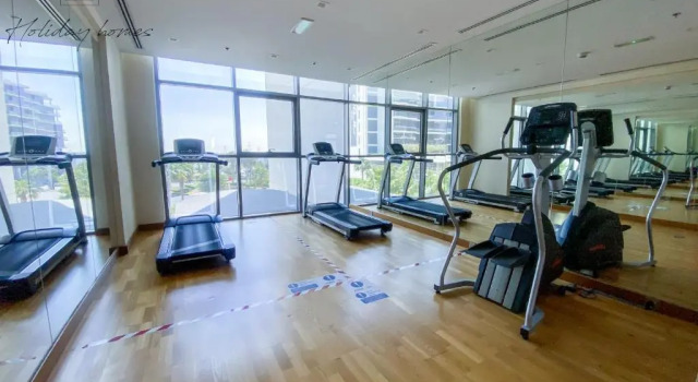 Студия Mira Holiday Homes - Spacious Studio with Balcony - Free Wifi