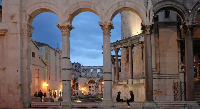 Apartment in Trogir Near Unesco Old Town