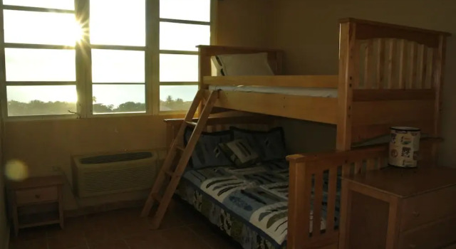 Villa del Faro Penthouse, Boek Villa Hotels in Maunabo met parkeren, Parkeren