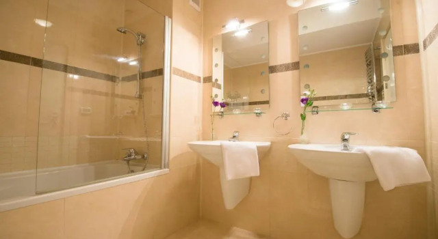 Апартаменты с 2 комнатами 6 Apartments