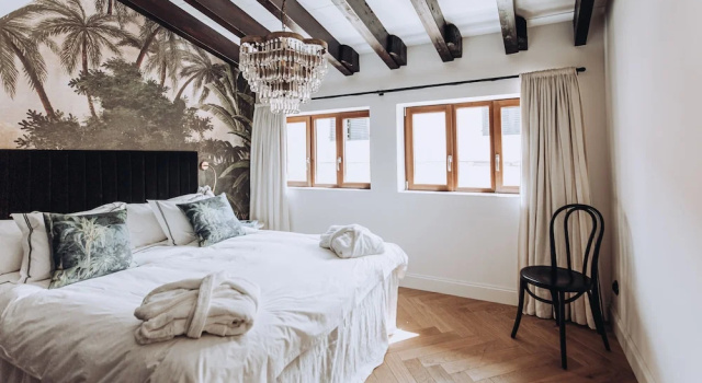Люкс пентхаус с 3 комнатами с видом на город Ocho Suites & Kitchen