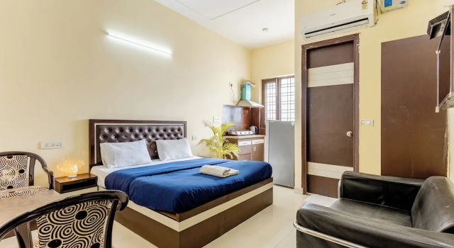 Lime Tree Studio Near Fortis Gurgaon, Забронировать Апартаменты/квартира Гургаон 