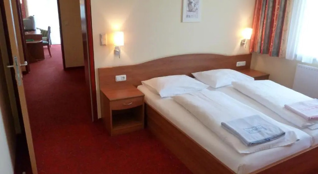Апартаменты Hotel Angerer-Hof